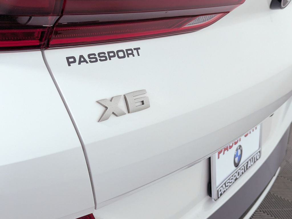 2023 BMW X6 M50i