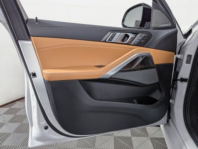2023 BMW X6 M50i
