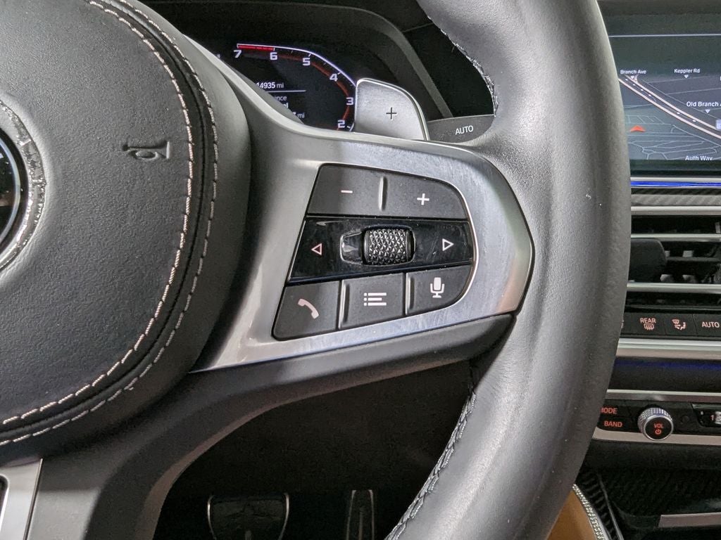 2023 BMW X6 M50i