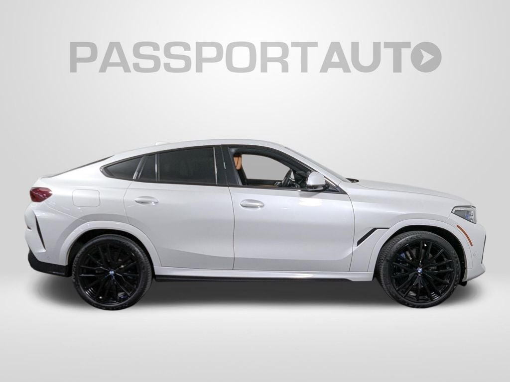 2023 BMW X6 M50i
