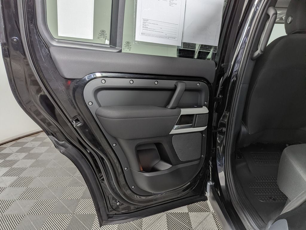 2021 Land Rover Defender 110 Standard