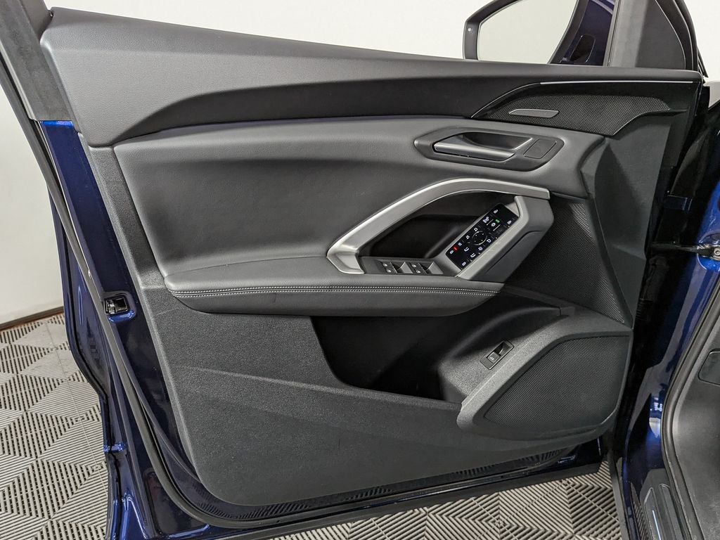 2025 Audi Q5 2.0T Premium Plus quattro