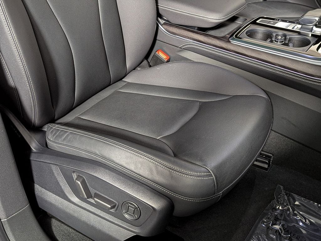 2023 Audi Q8 55 Premium Plus quattro