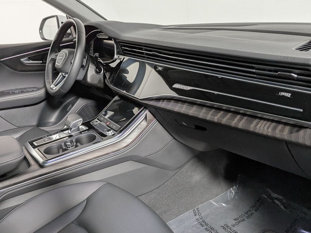 2023 Audi Q8 55 Premium Plus quattro