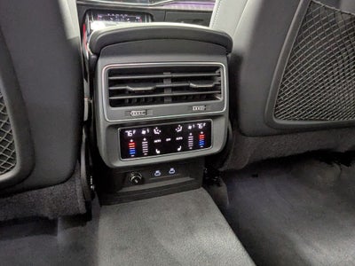 2023 Audi Q8 55 Premium Plus quattro