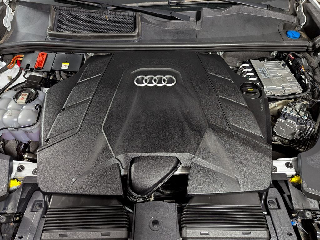 2023 Audi Q8 55 Premium Plus quattro