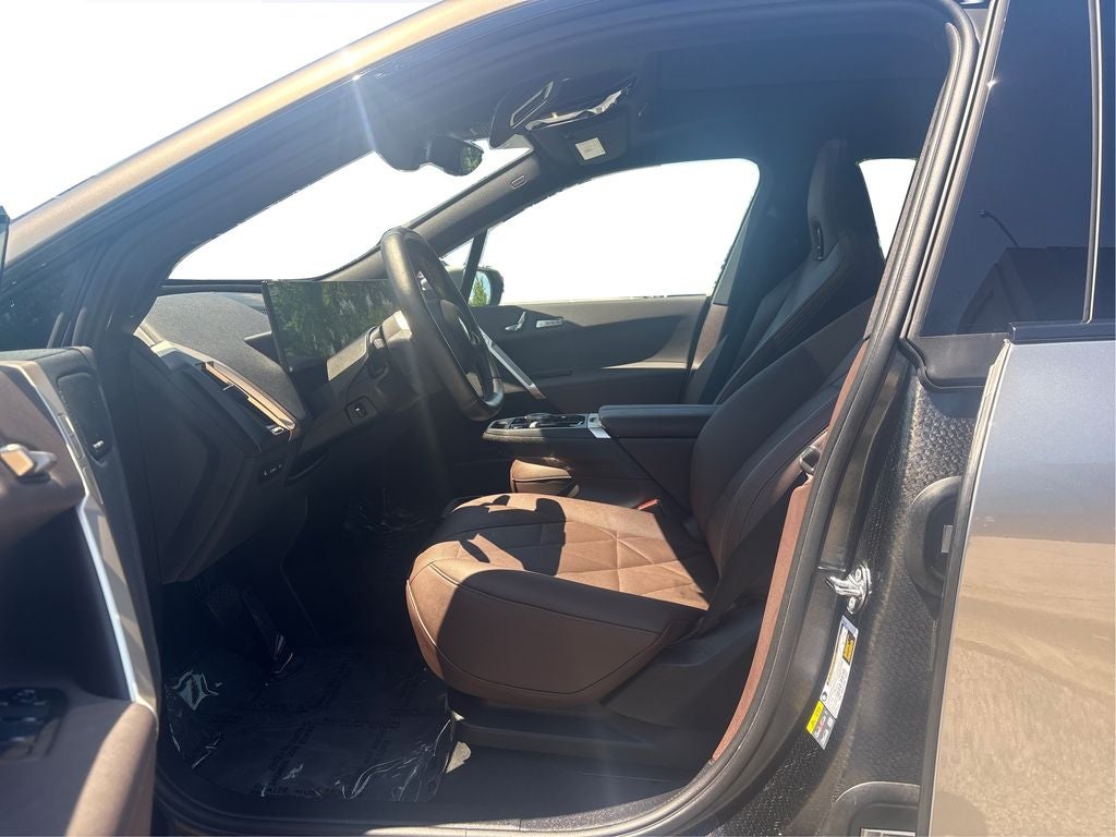 2025 BMW iX xDrive50