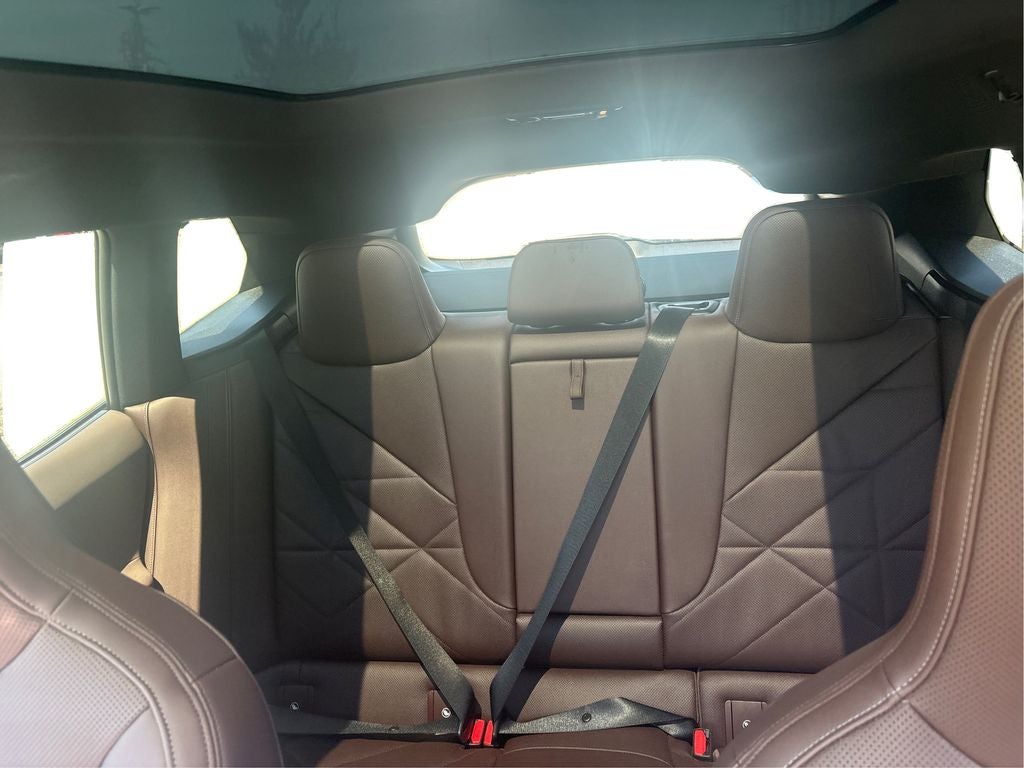 2025 BMW iX xDrive50