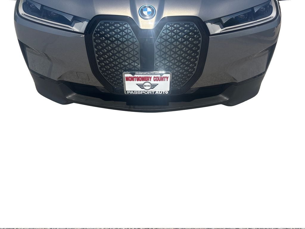 2025 BMW iX xDrive50