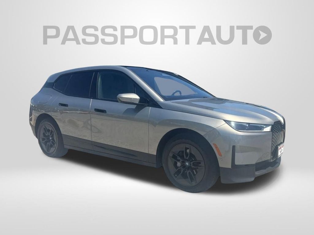 2025 BMW iX xDrive50