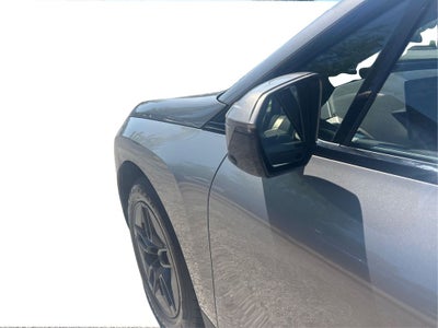 2025 BMW iX xDrive50