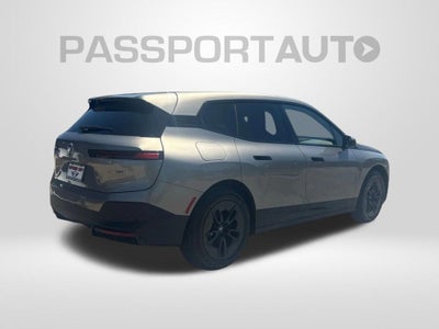 2025 BMW iX xDrive50