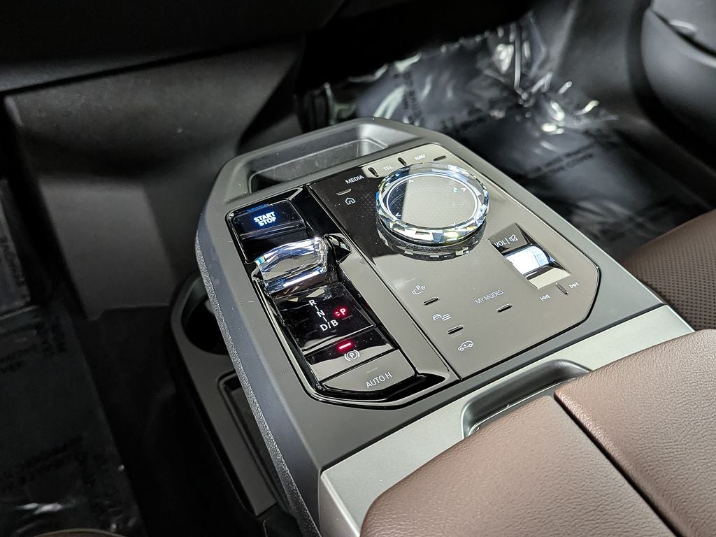 2025 BMW iX xDrive50 xDrive50