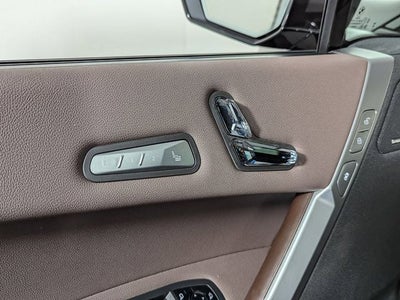 2025 BMW iX xDrive50 xDrive50