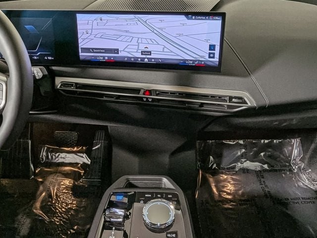 2025 BMW iX xDrive50 xDrive50