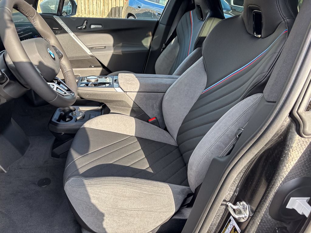 2026 BMW iX xDrive45