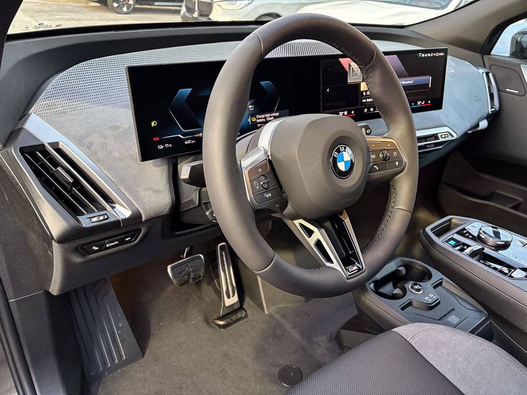 2026 BMW iX xDrive45