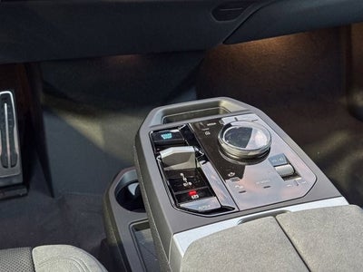 2026 BMW iX xDrive45