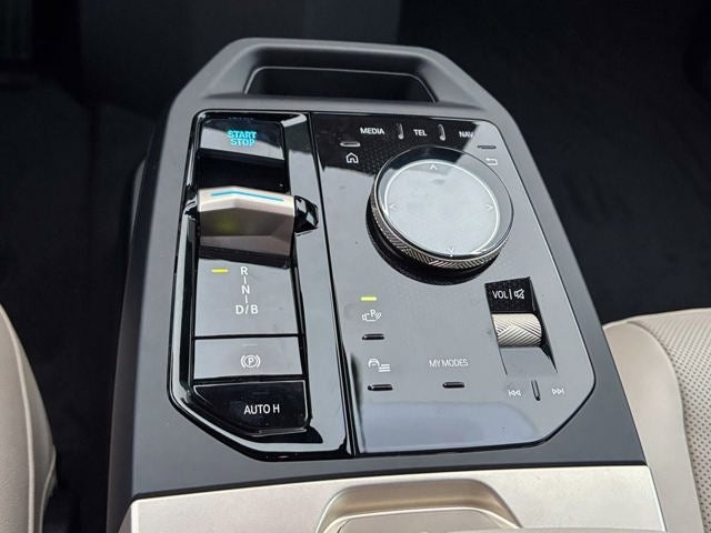 2026 BMW iX xDrive45