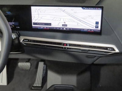 2026 BMW iX xDrive60