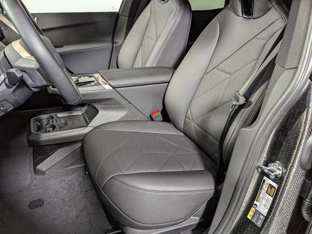 2026 BMW iX xDrive60