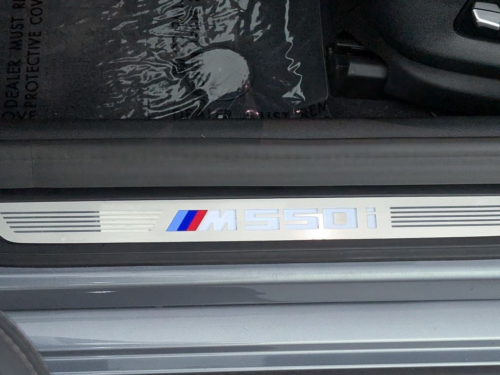 2021 BMW 550i xDrive M550i xDrive