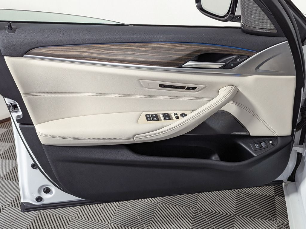 2023 BMW 530e 530e iPerformance