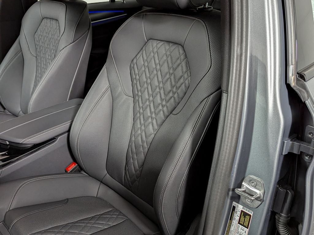 2023 BMW 540i 540i xDrive