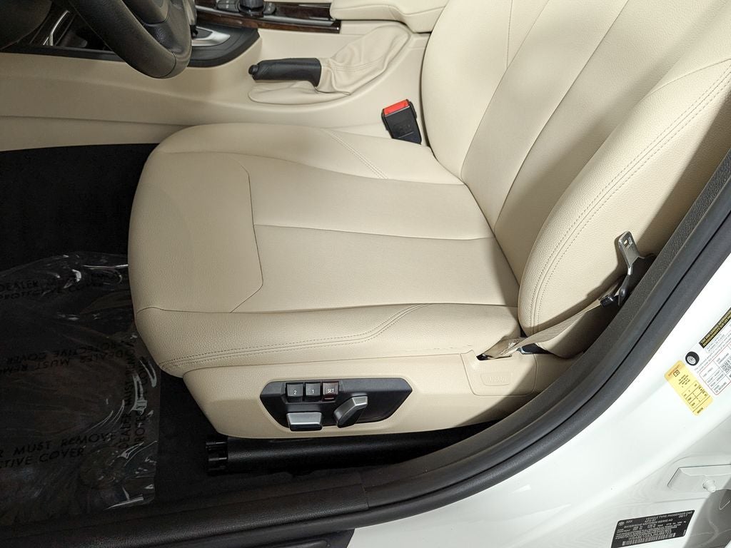 2018 BMW 320i 320i