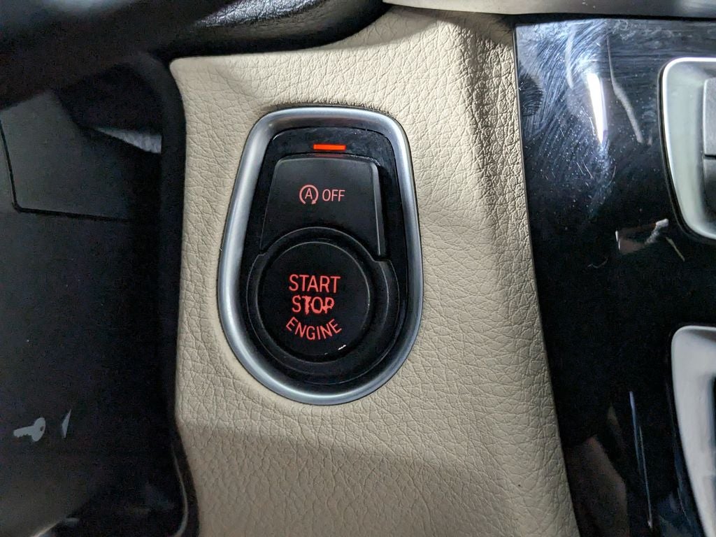 2018 BMW 320i 320i