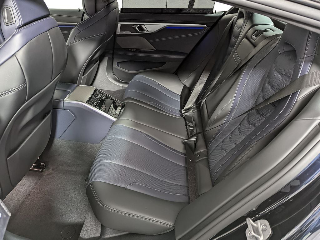 2025 BMW 840i xDrive 840