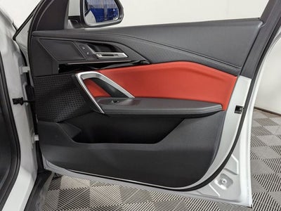 2025 BMW X2 xDrive28i