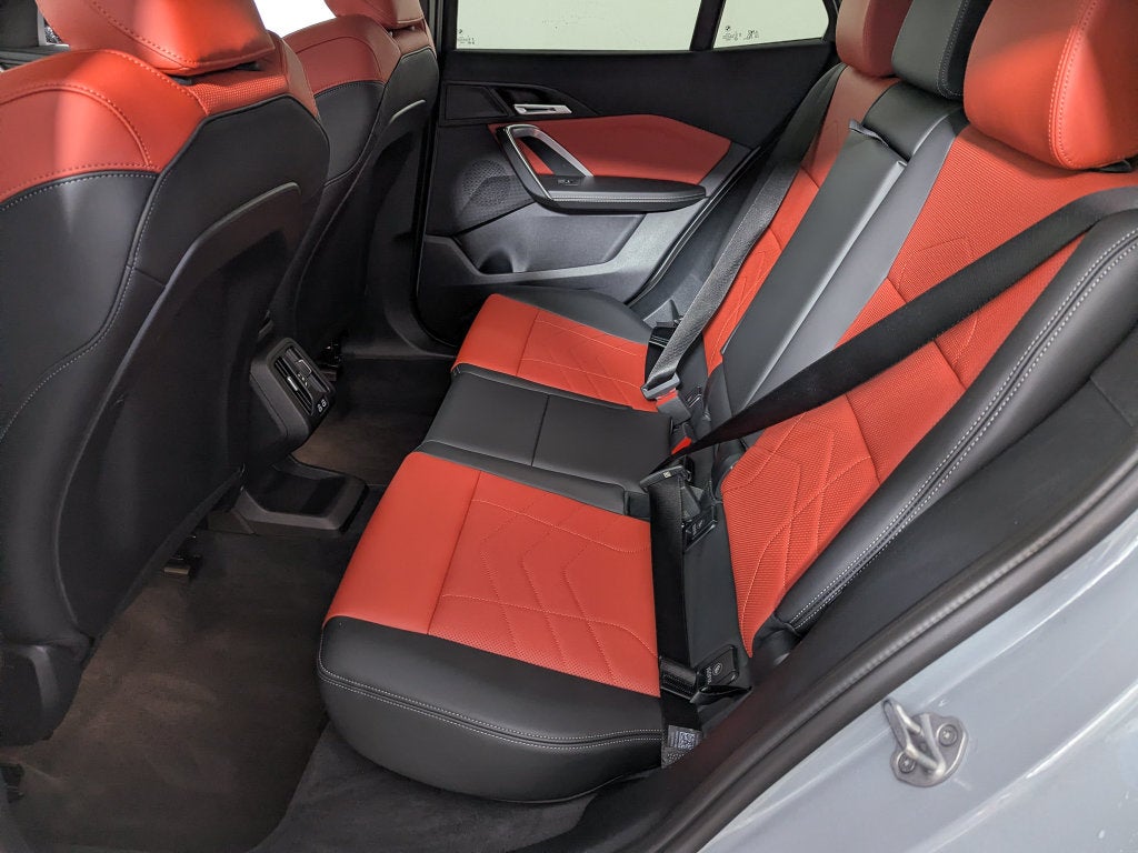 2025 BMW X2 xDrive28i