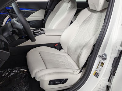 2025 BMW i5 xDrive40 xDrive40