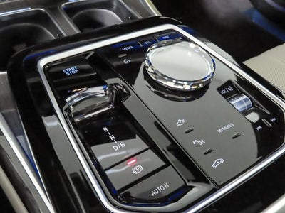 2025 BMW i7 eDrive50