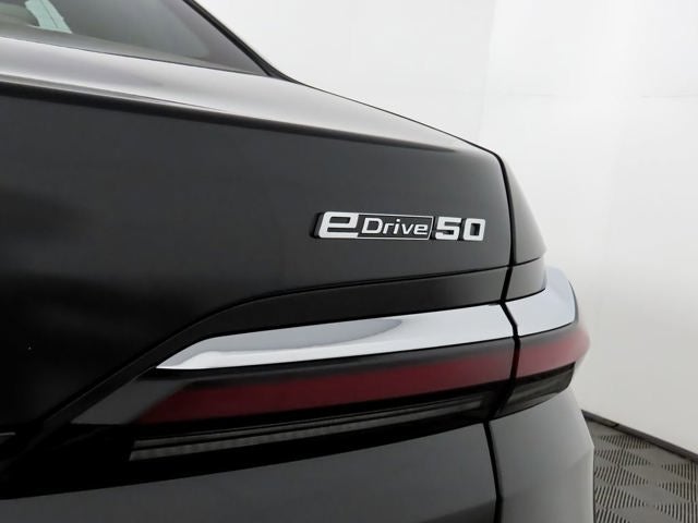 2025 BMW i7 eDrive50