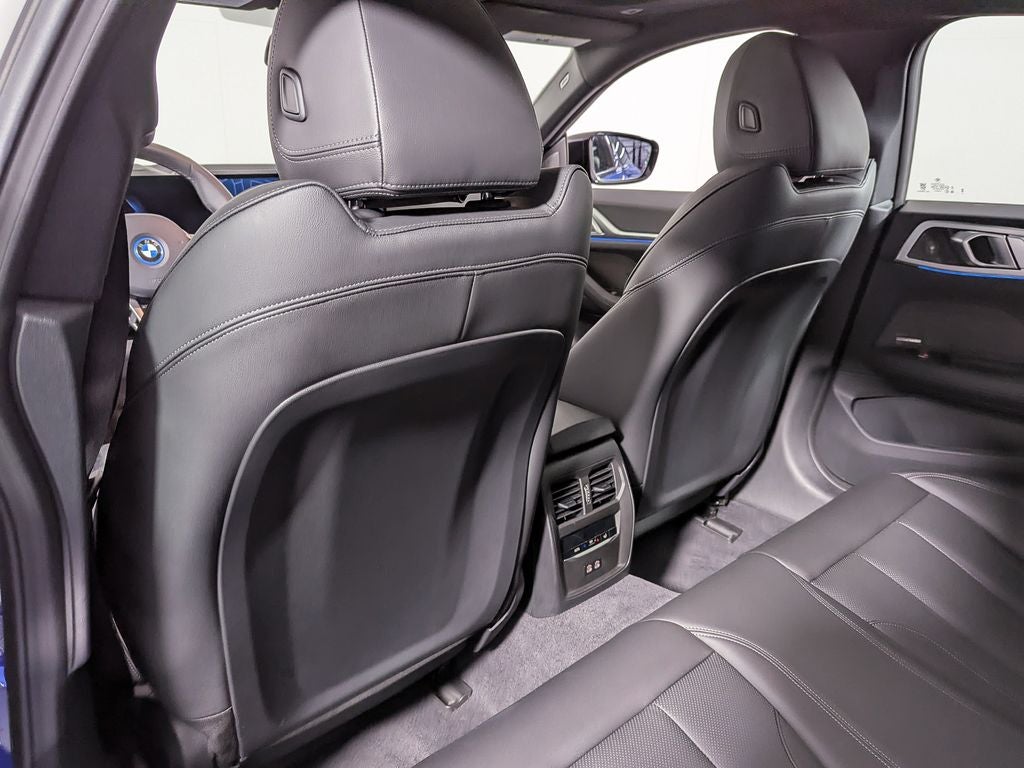 2025 BMW i4 xDrive40 xDrive40