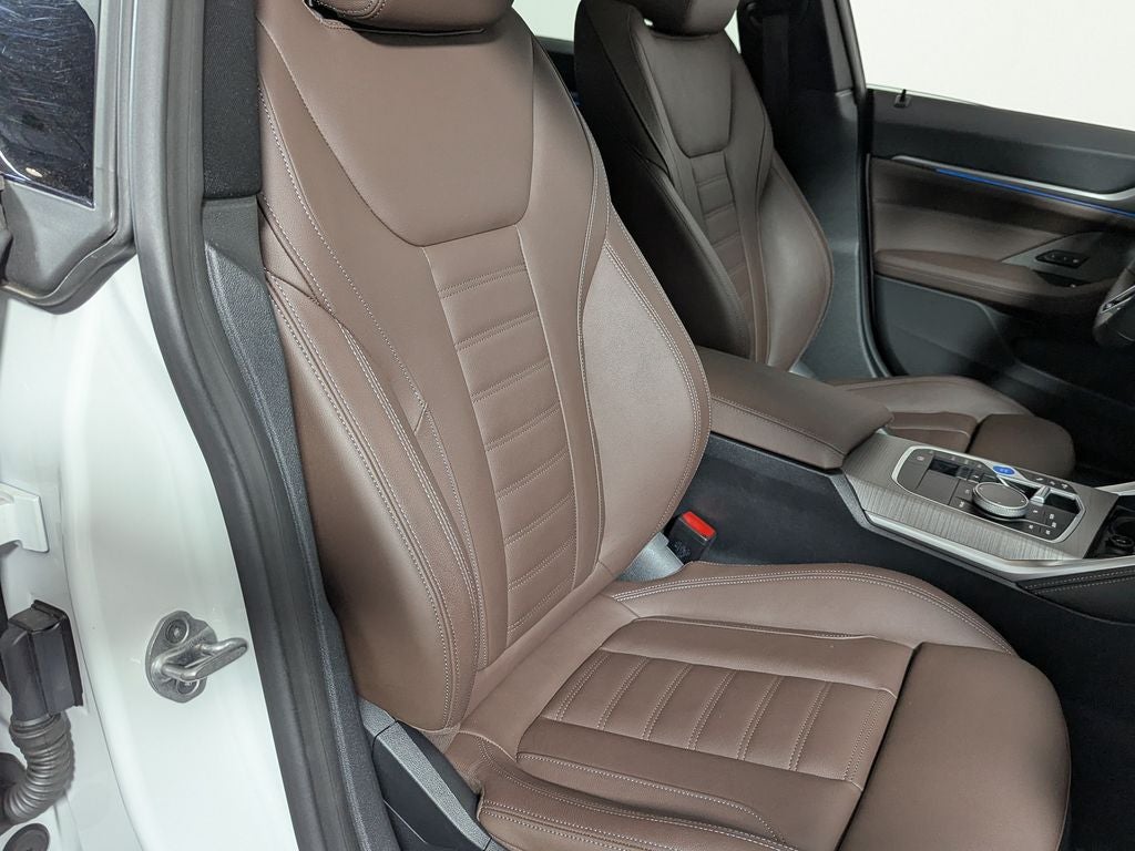 2025 BMW i4 xDrive40 xDrive40