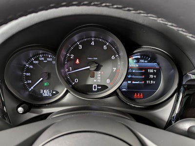 2024 Porsche Macan Base