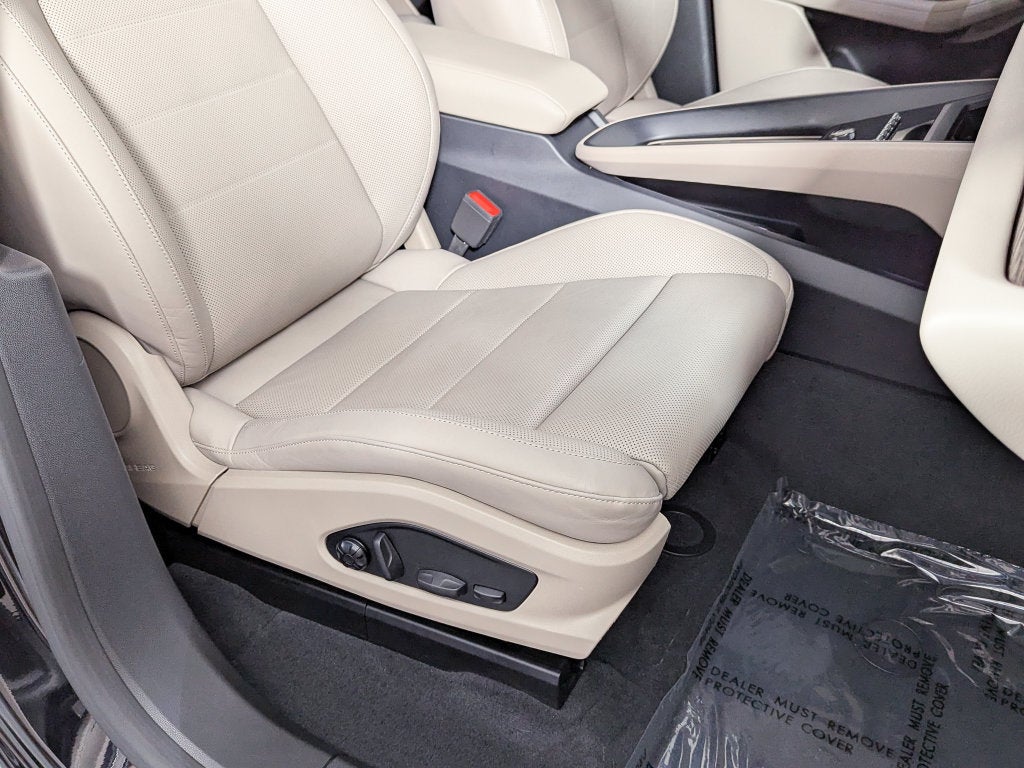 2025 Porsche Macan Electric 4