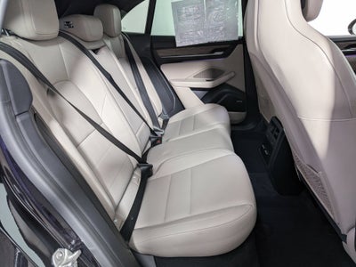 2025 Porsche Macan Electric 4