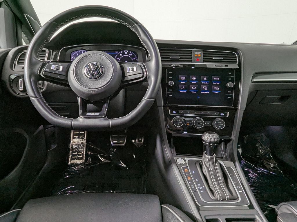 2019 Volkswagen Golf R DCC & Navigation 4Motion