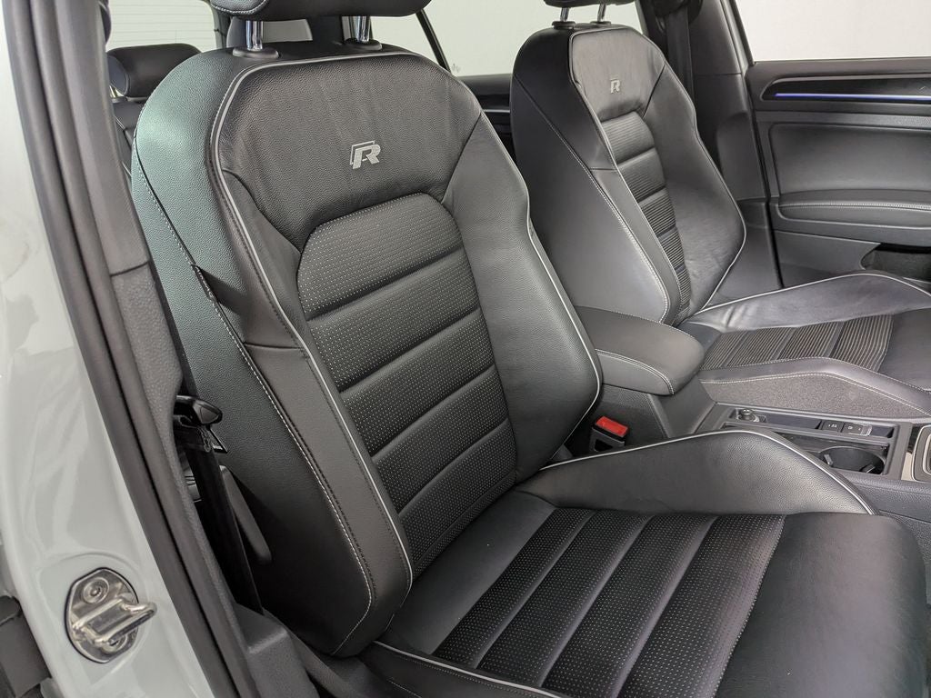 2019 Volkswagen Golf R DCC & Navigation 4Motion