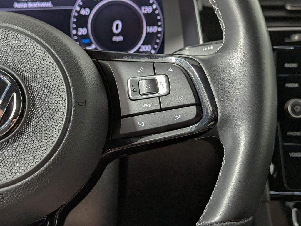 2019 Volkswagen Golf R DCC & Navigation 4Motion