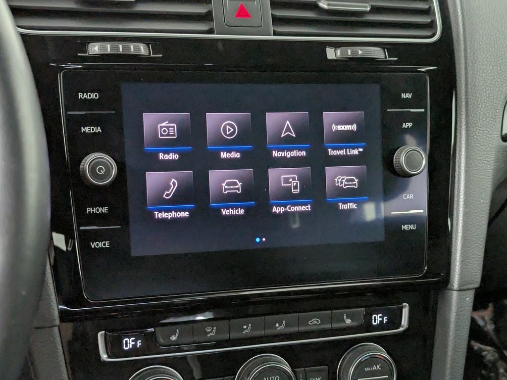 2019 Volkswagen Golf R DCC & Navigation 4Motion