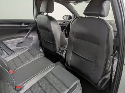 2019 Volkswagen Golf R DCC & Navigation 4Motion