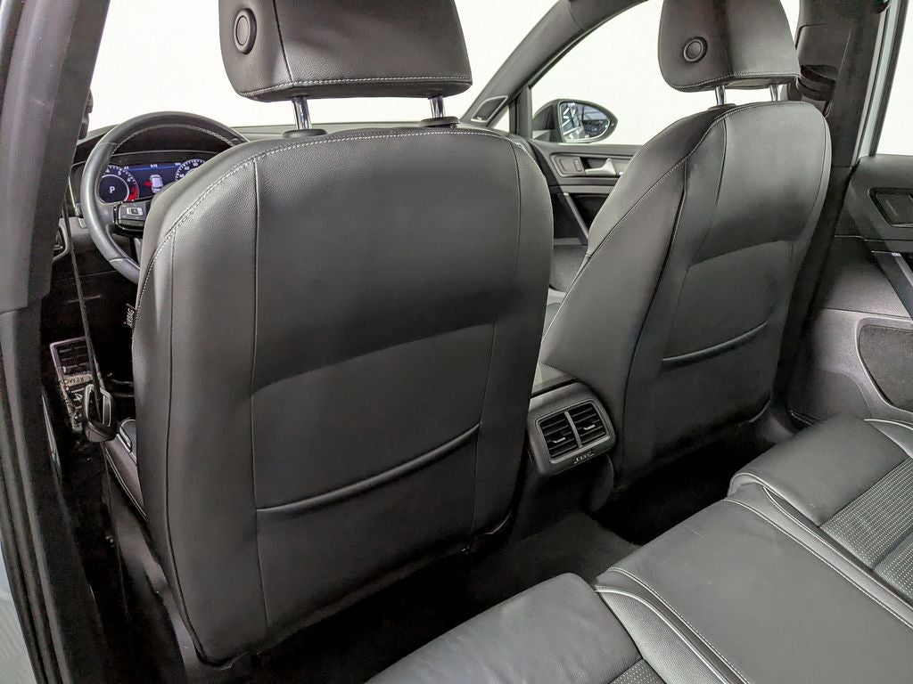 2019 Volkswagen Golf R DCC & Navigation 4Motion