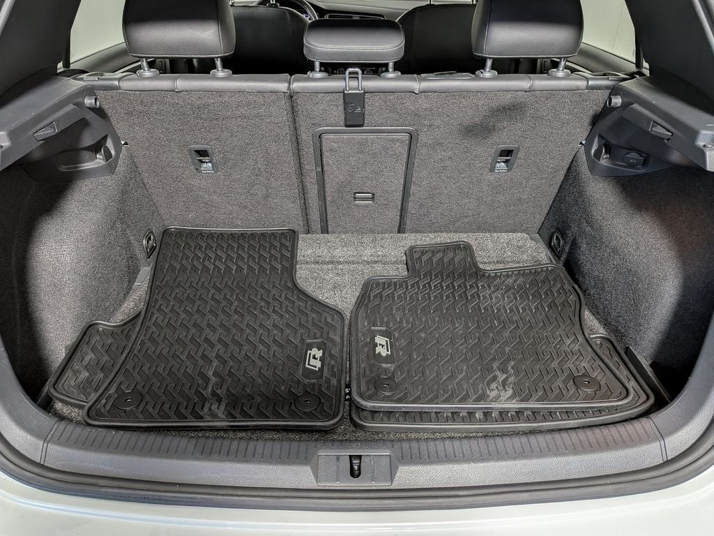 2019 Volkswagen Golf R DCC & Navigation 4Motion