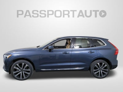 2023 Volvo XC60 B5 Ultimate Bright Theme