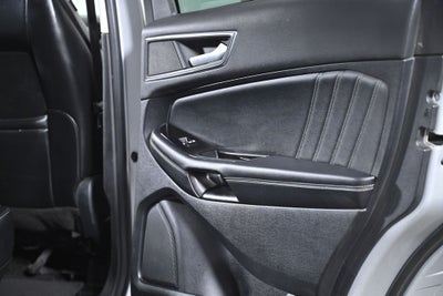 2016 Ford Edge Base